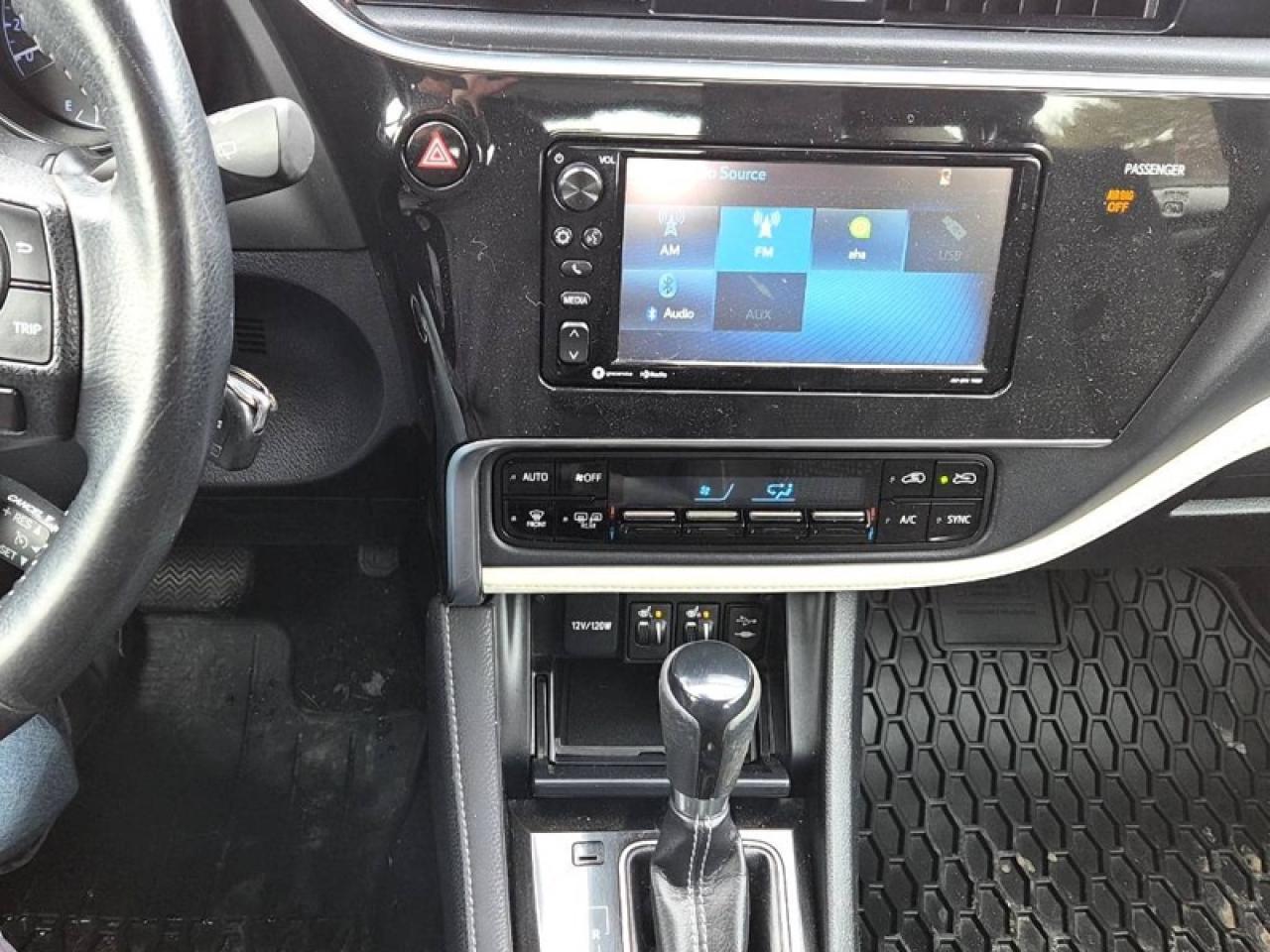 2018 Toyota Corolla iM CVT  COROLLA IM, AUTO, HEATED SEATS Photo4