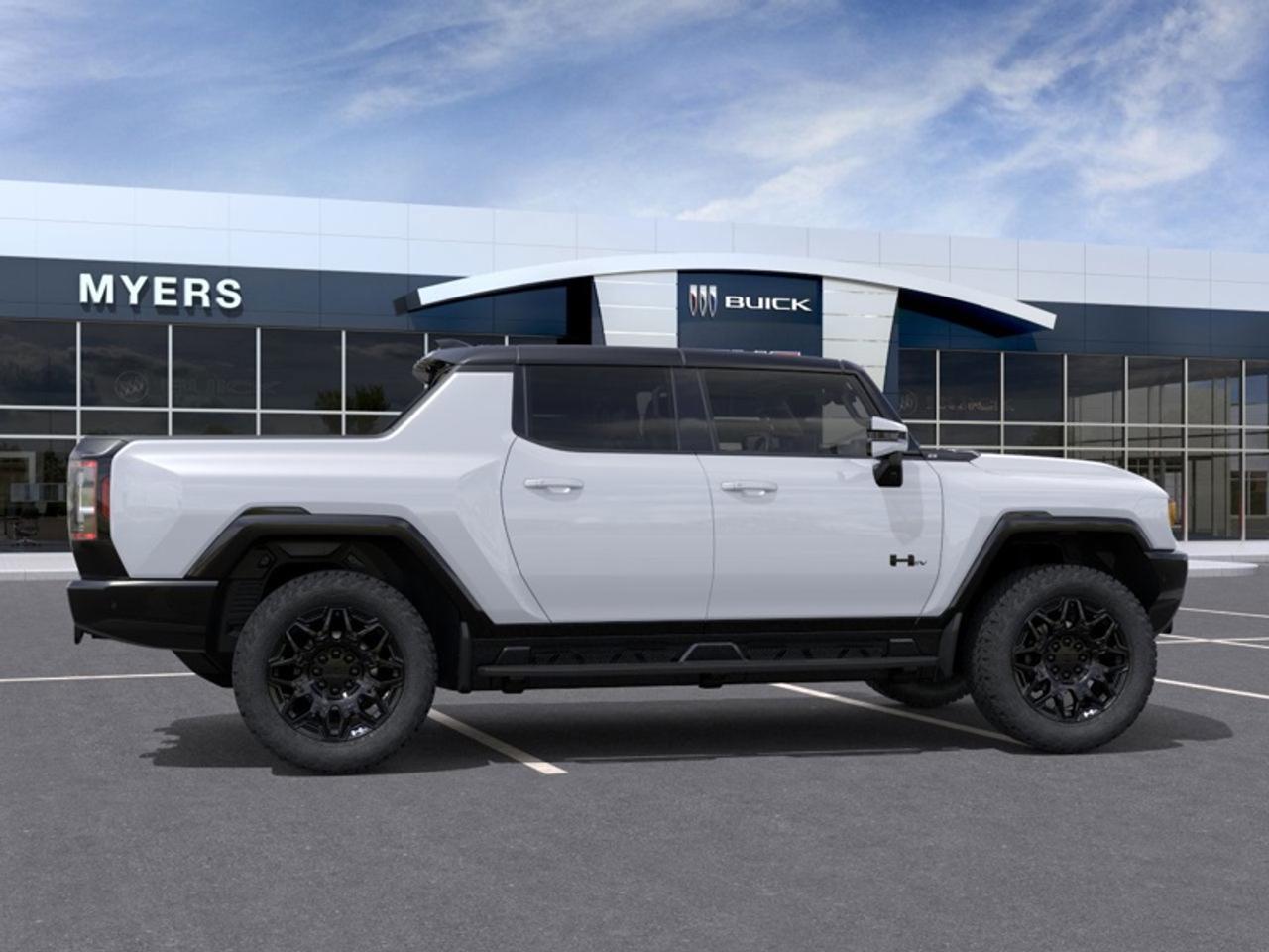 2026 GMC HUMMER EV Pickup 2X  HUMMER 2X, DARK ESSENTIAL PACKAGE Photo4