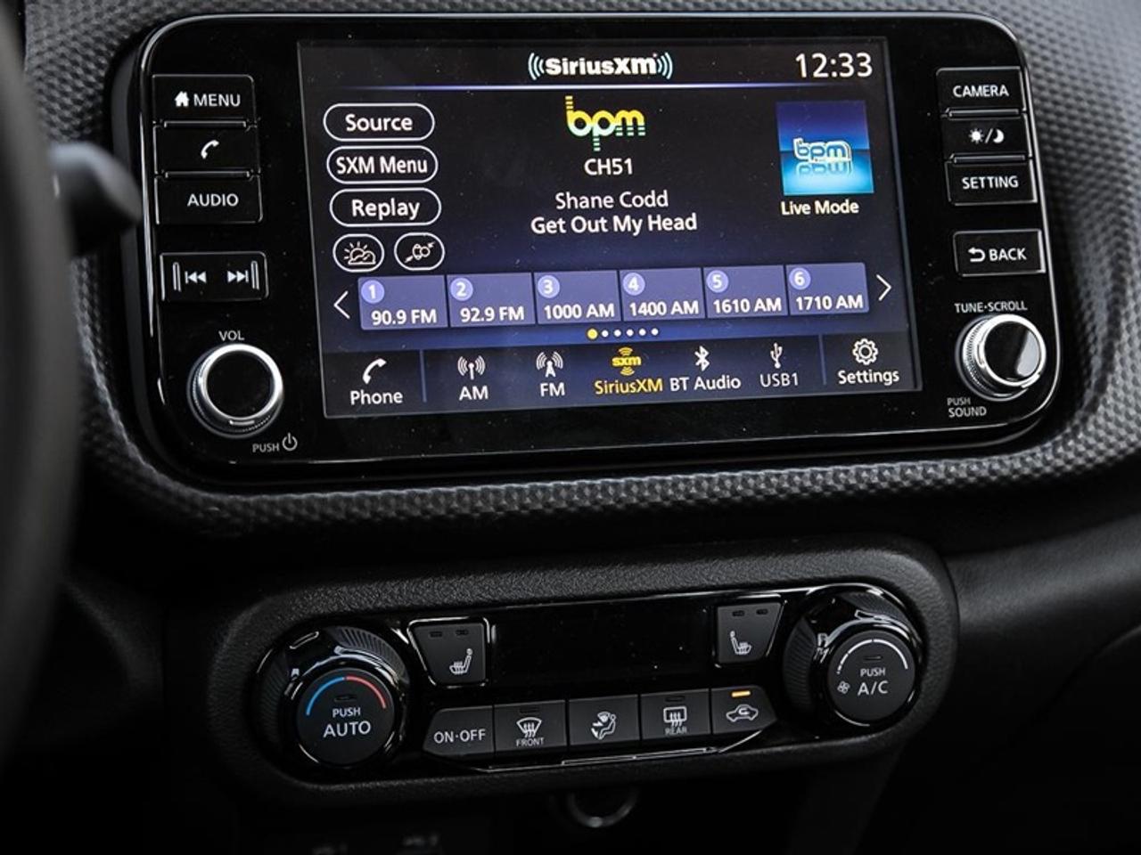 2025 Nissan Kicks Play SV  - Heated Seats -  Apple CarPlay Photo