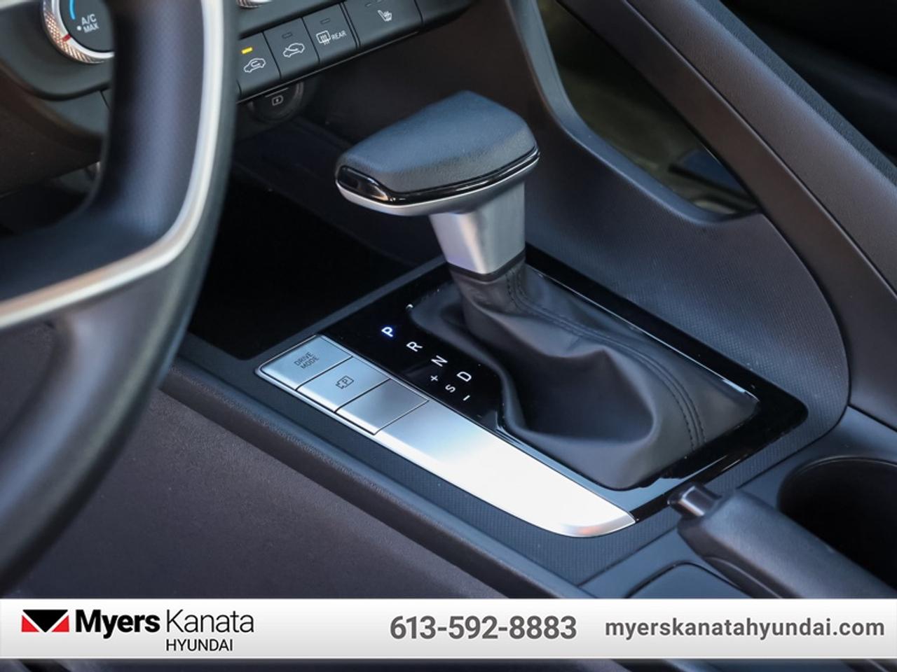2023 Hyundai Elantra Essential  -  Heated Seats Photo