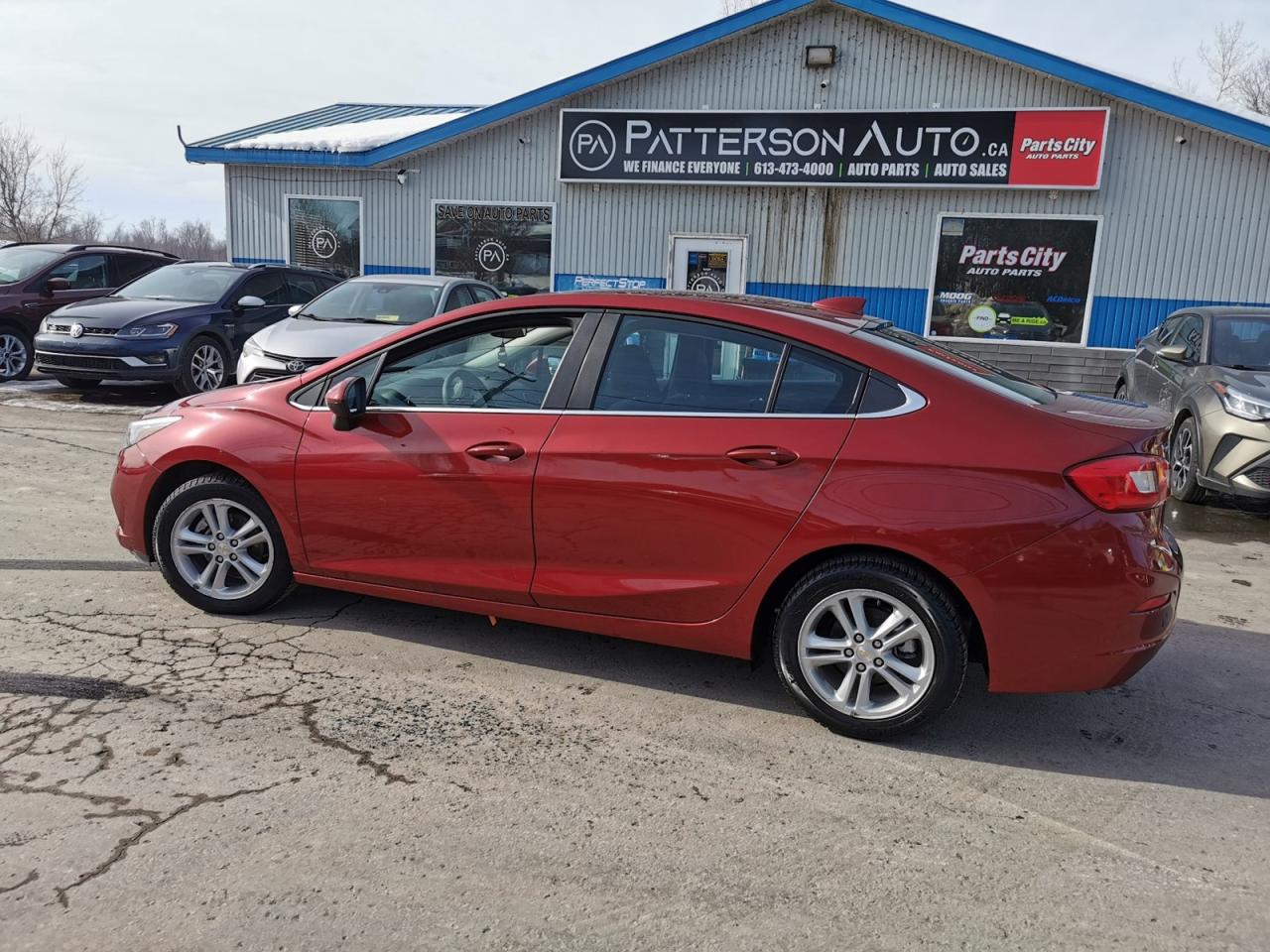 2018 Chevrolet Cruze LT Photo