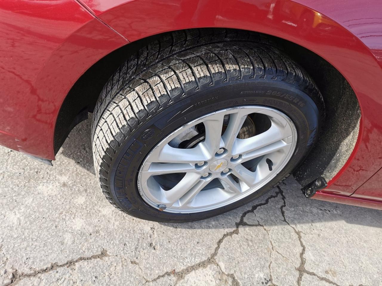 2018 Chevrolet Cruze LT Photo