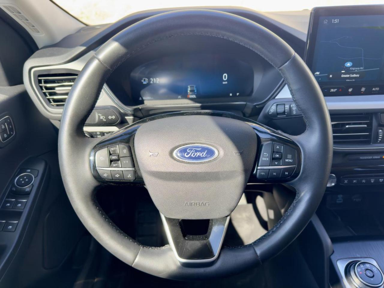 2023 Ford Escape Platinum AWD Photo