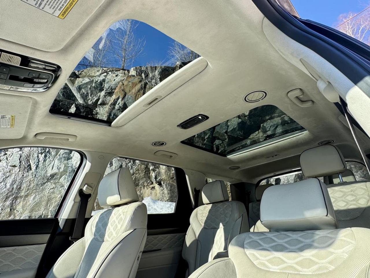 2021 Hyundai PALISADE Ultimate Calligraphy w/Beige 7-Passenger AWD Photo