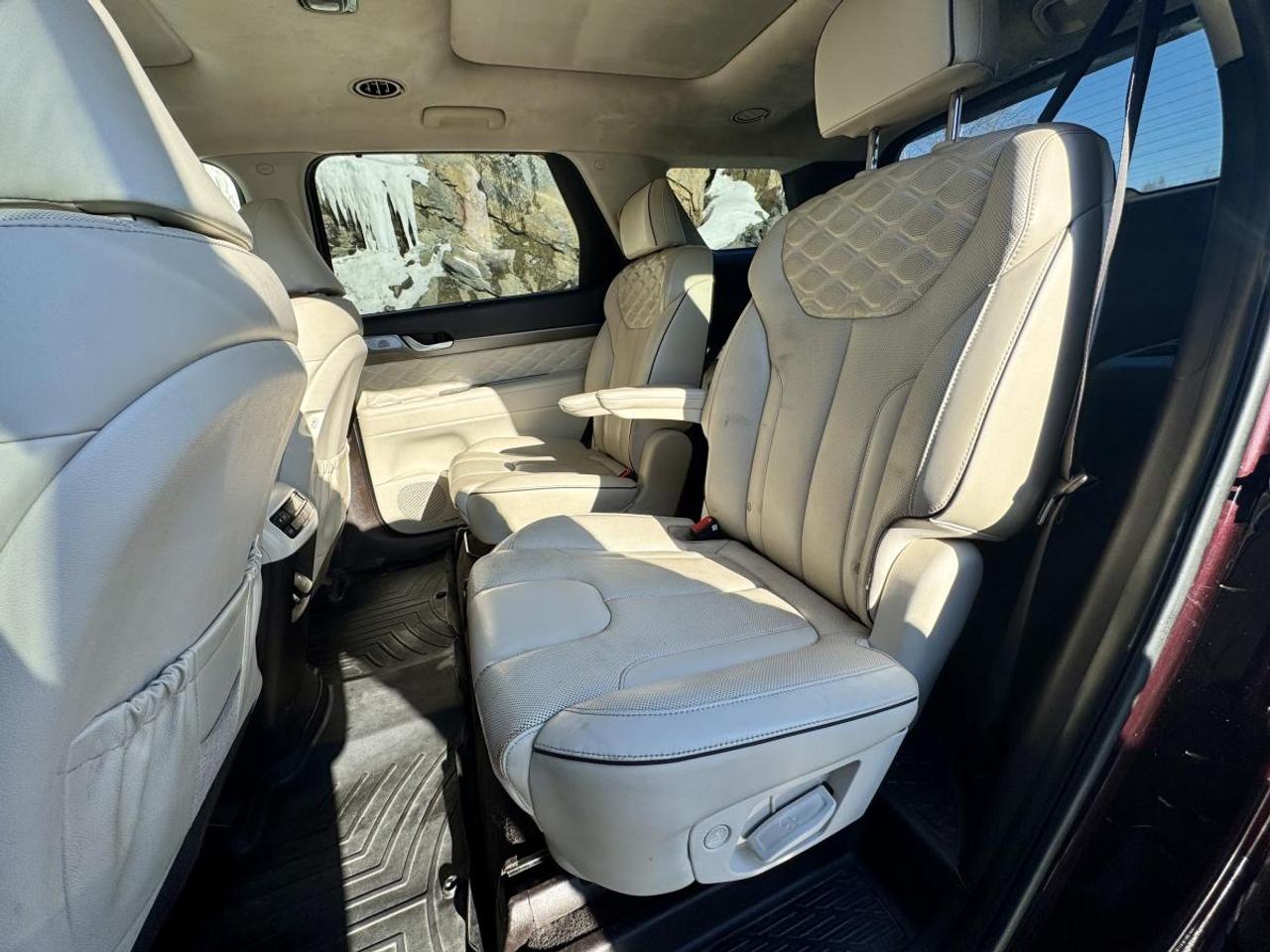 2021 Hyundai PALISADE Ultimate Calligraphy w/Beige 7-Passenger AWD Photo