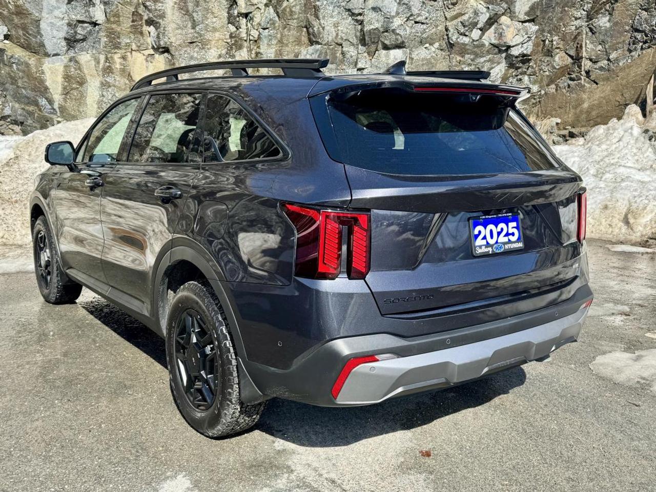 2025 Kia Sorento X-Line Limited AWD w/Black Interior Photo