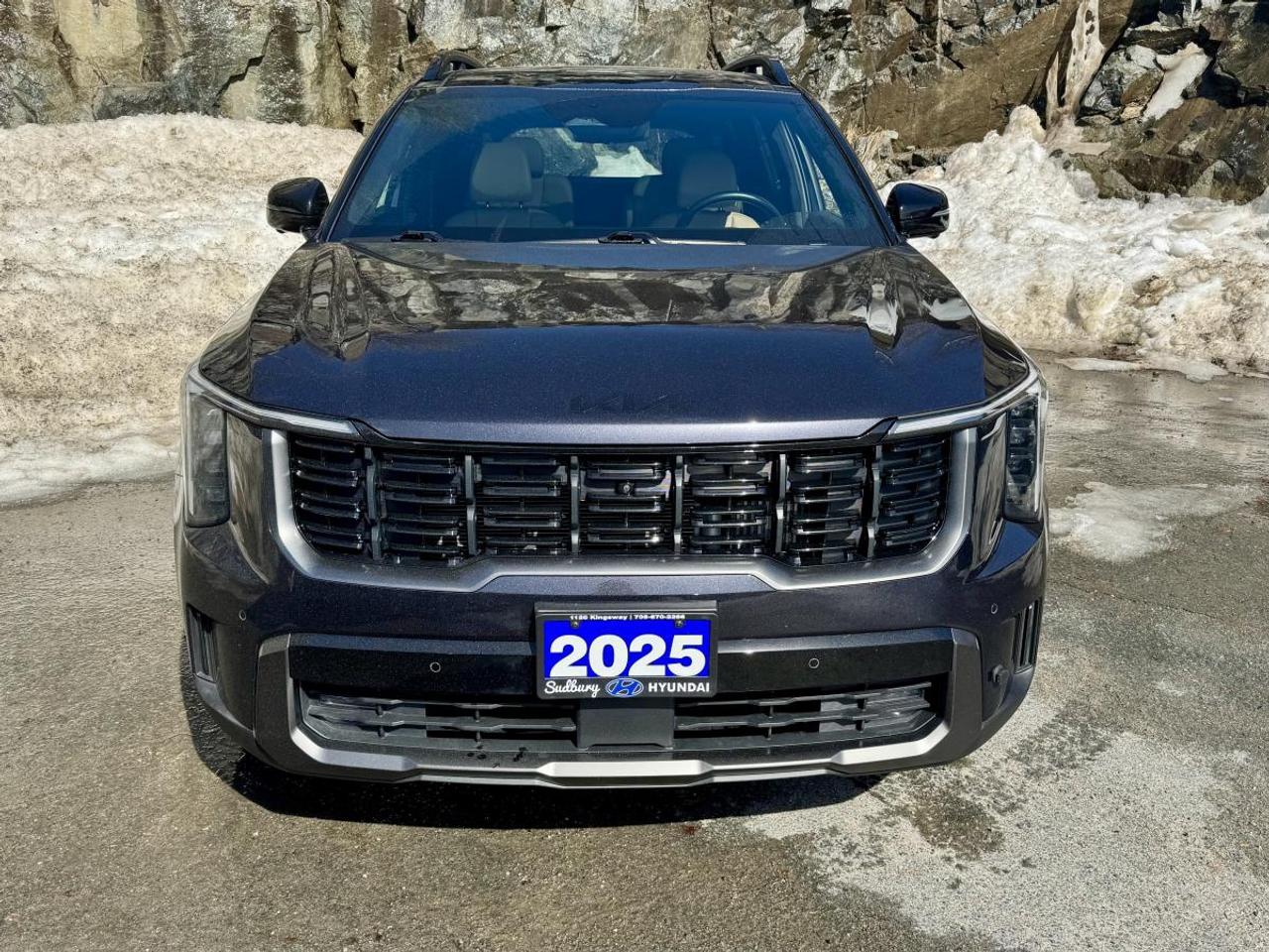 2025 Kia Sorento X-Line Limited AWD w/Black Interior Photo