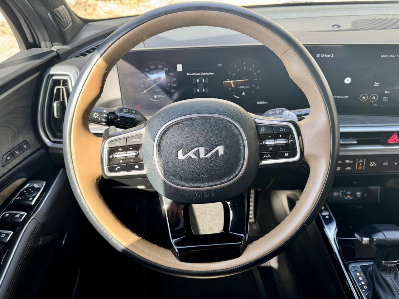 2025 Kia Sorento X-Line Limited AWD w/Black Interior Photo