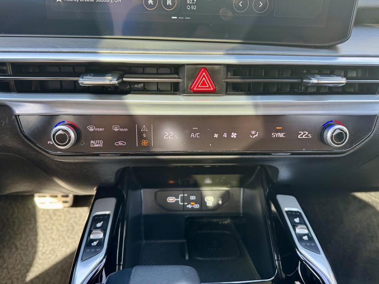 2025 Kia Sorento X-Line Limited AWD w/Black Interior Photo