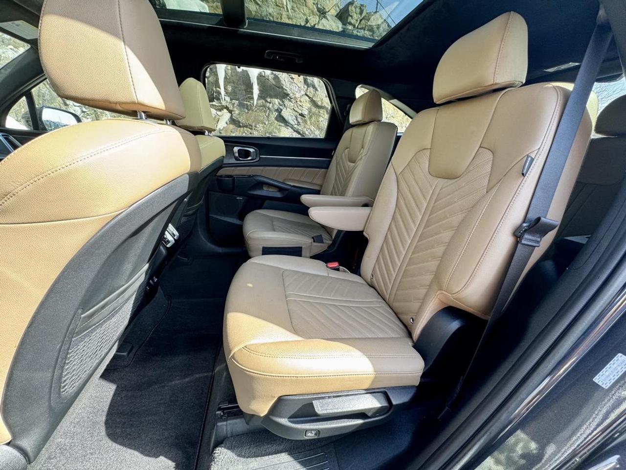 2025 Kia Sorento X-Line Limited AWD w/Black Interior Photo