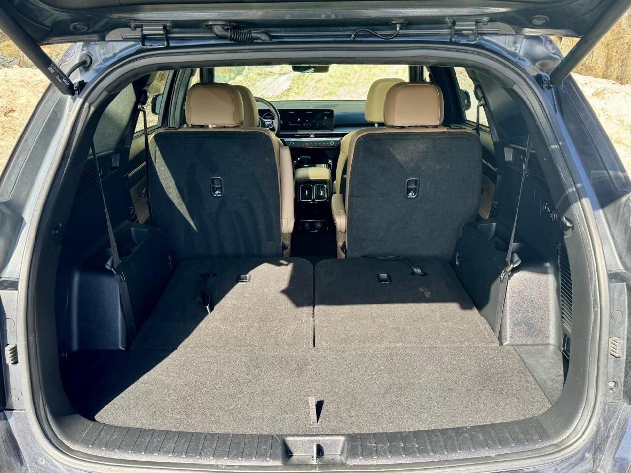 2025 Kia Sorento X-Line Limited AWD w/Black Interior Photo