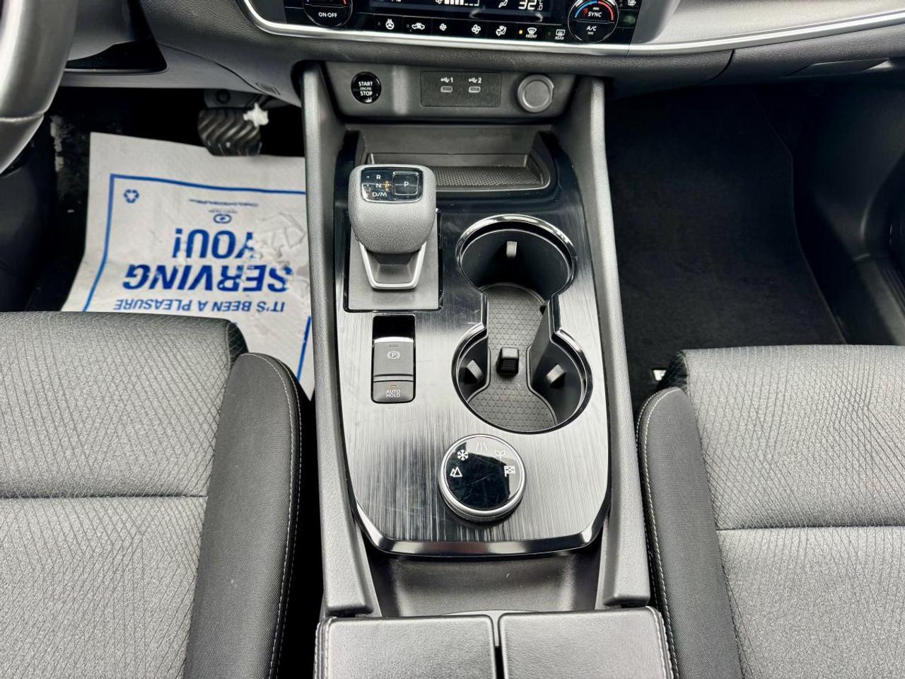 2024 Nissan Rogue AWD SV Moonroof Photo