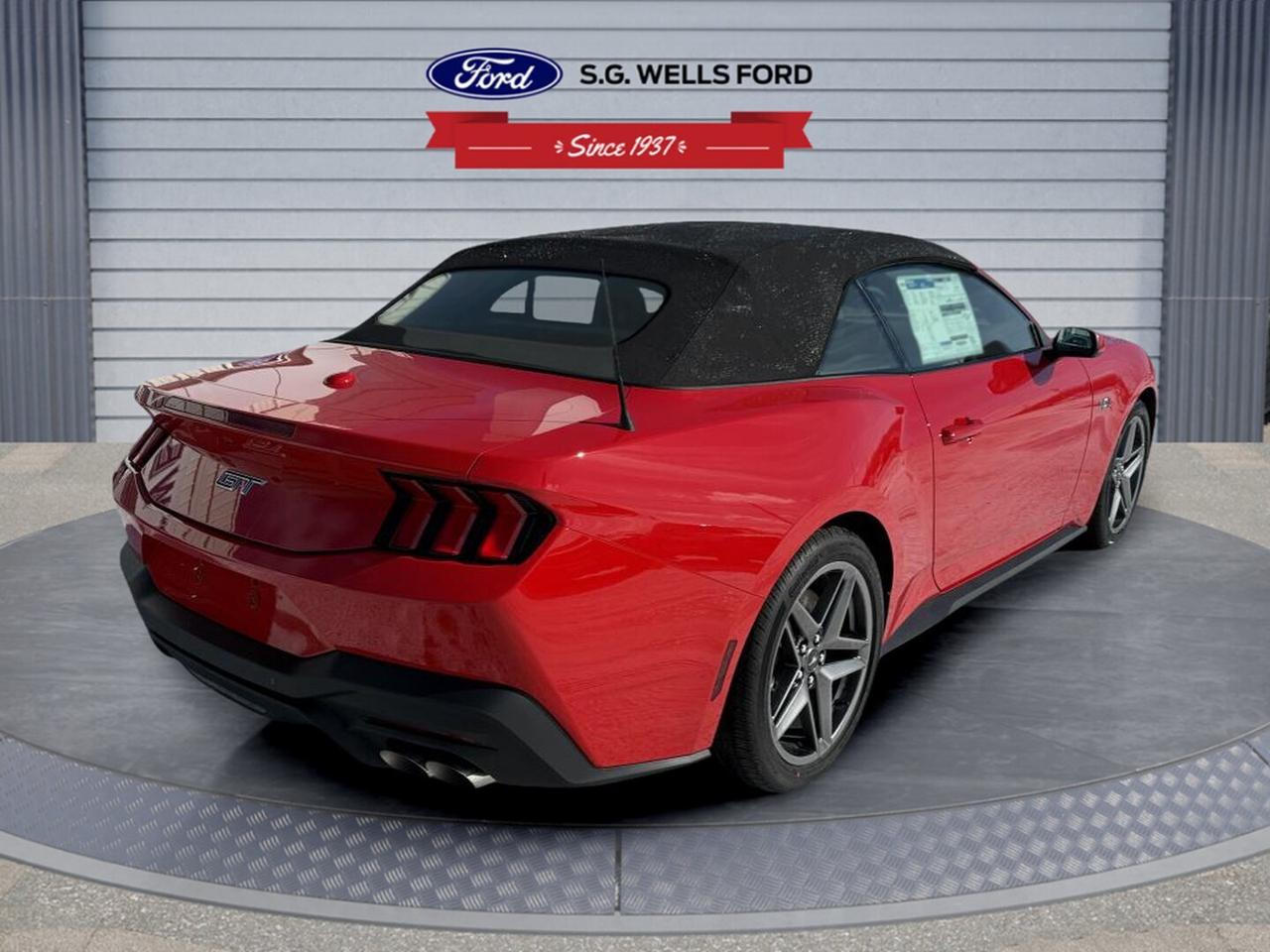 2026 Ford Mustang GT Premium Photo3