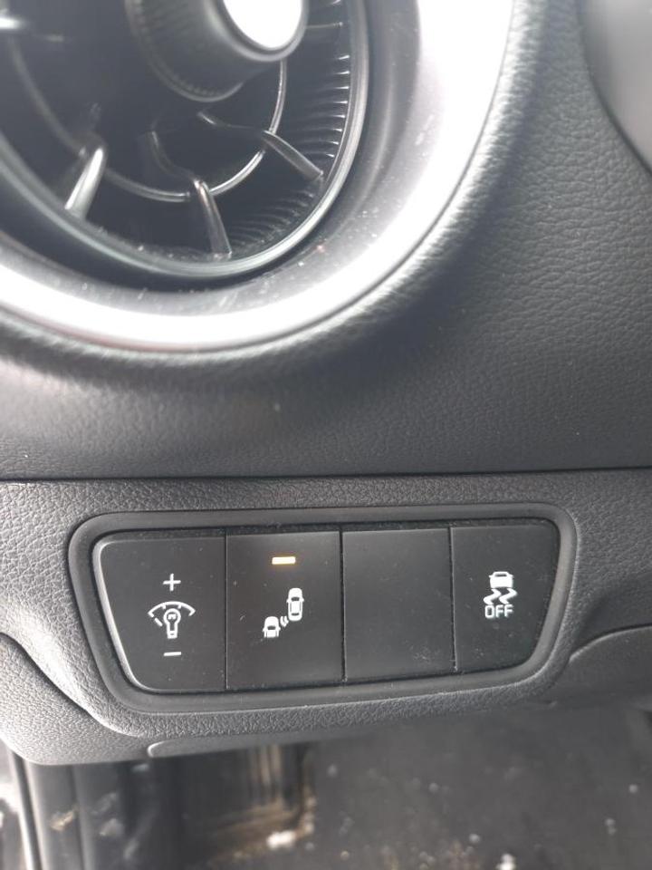 13703612