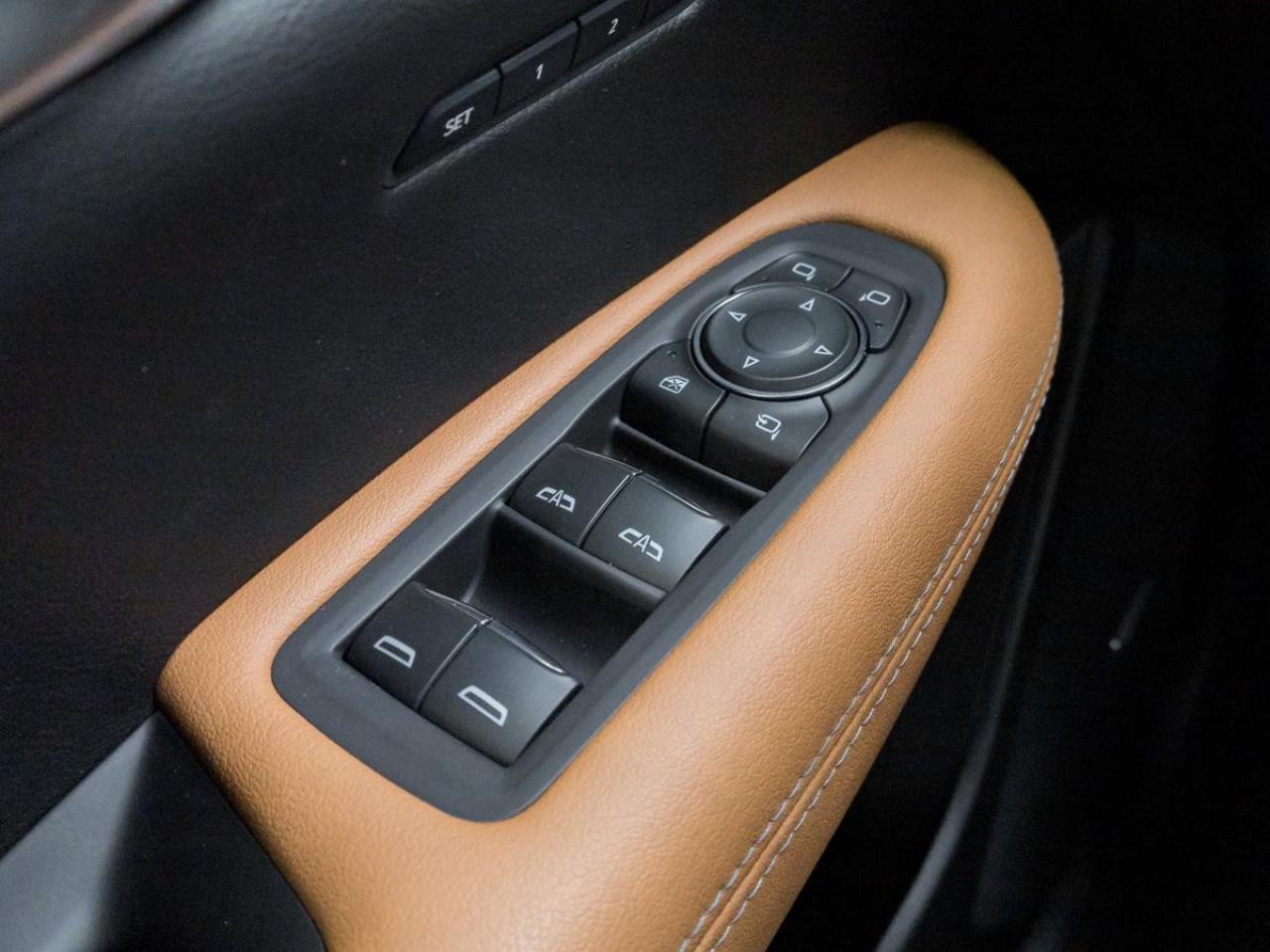 2020 Cadillac XT5 Premium Luxury AWD Photo