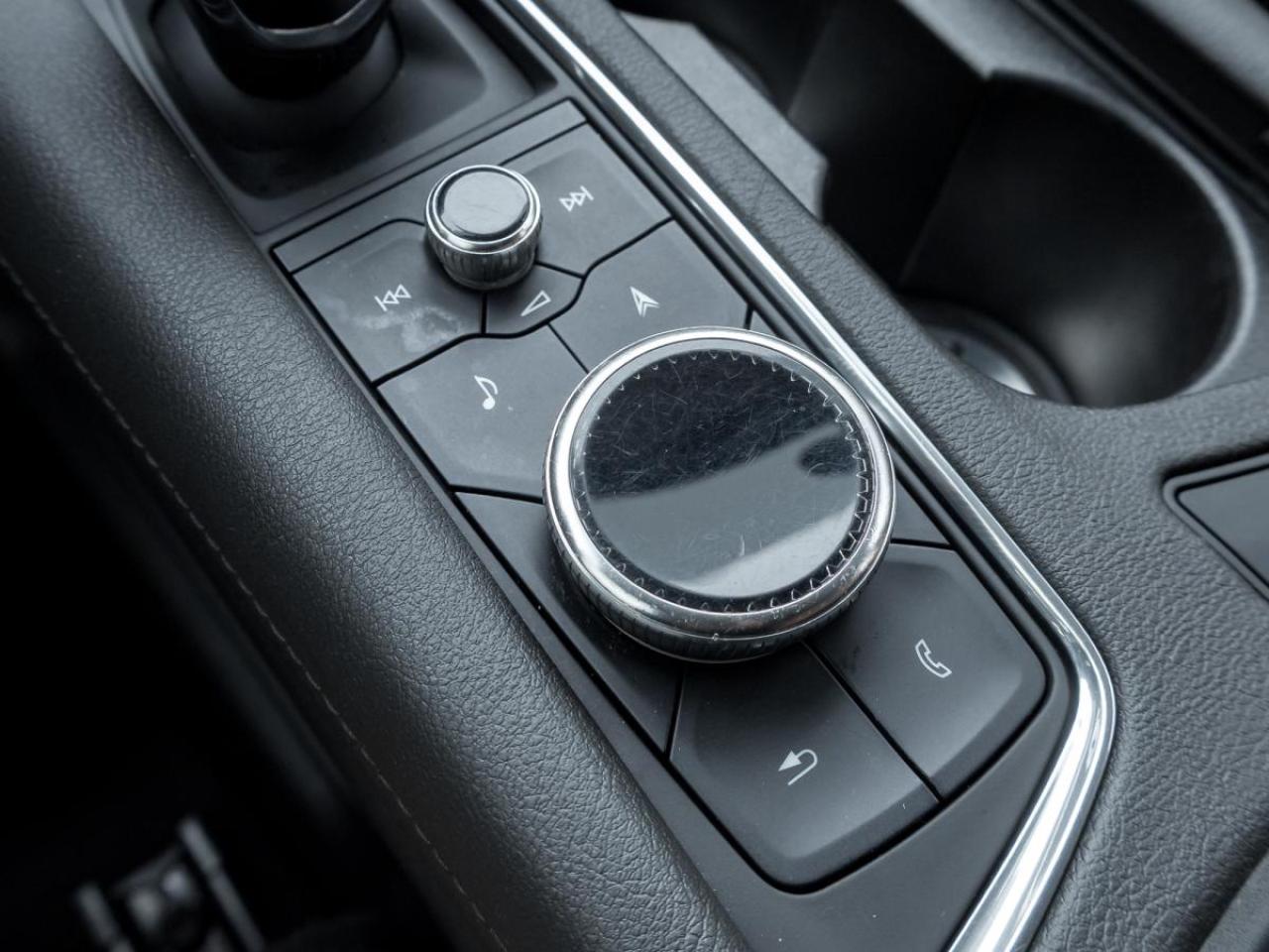 2020 Cadillac XT5 Premium Luxury AWD Photo