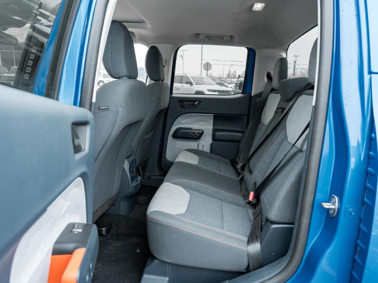 2022 Ford Maverick XLT Photo