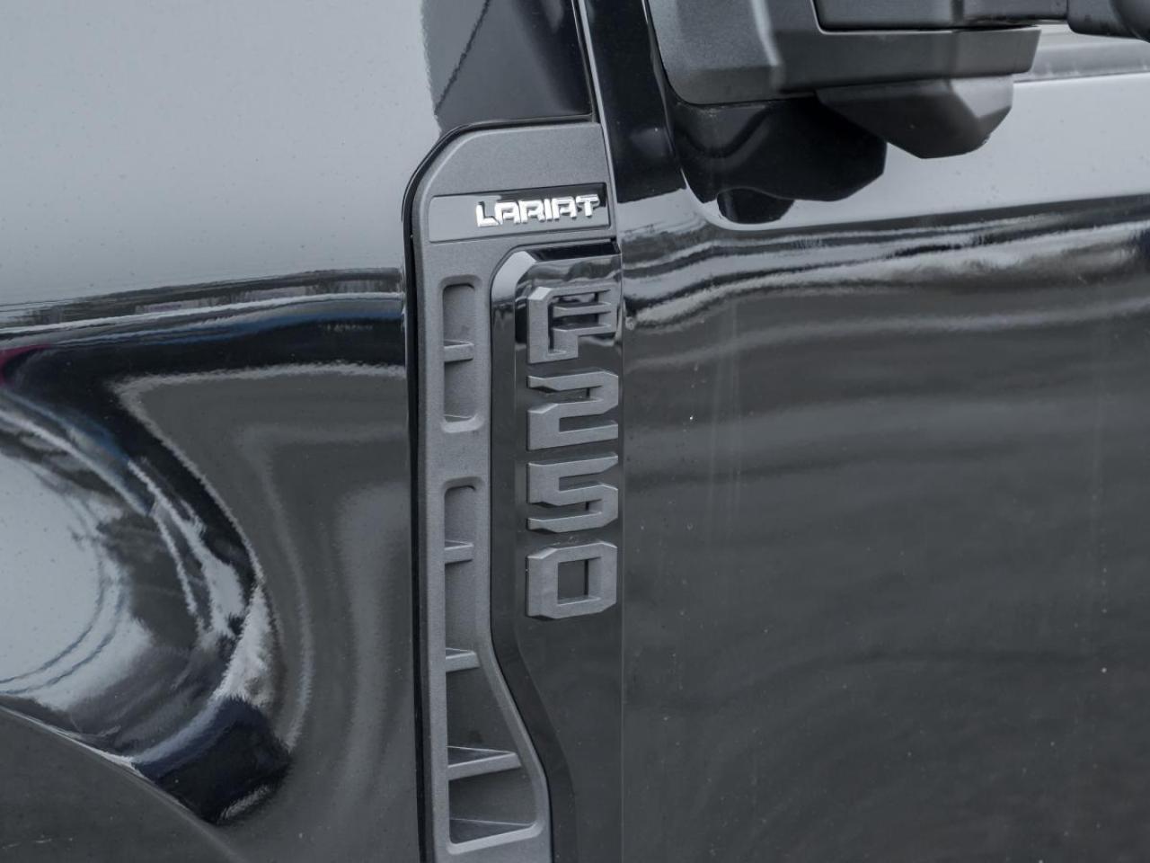 2024 Ford F-250 Super Duty SRW Lariat Photo