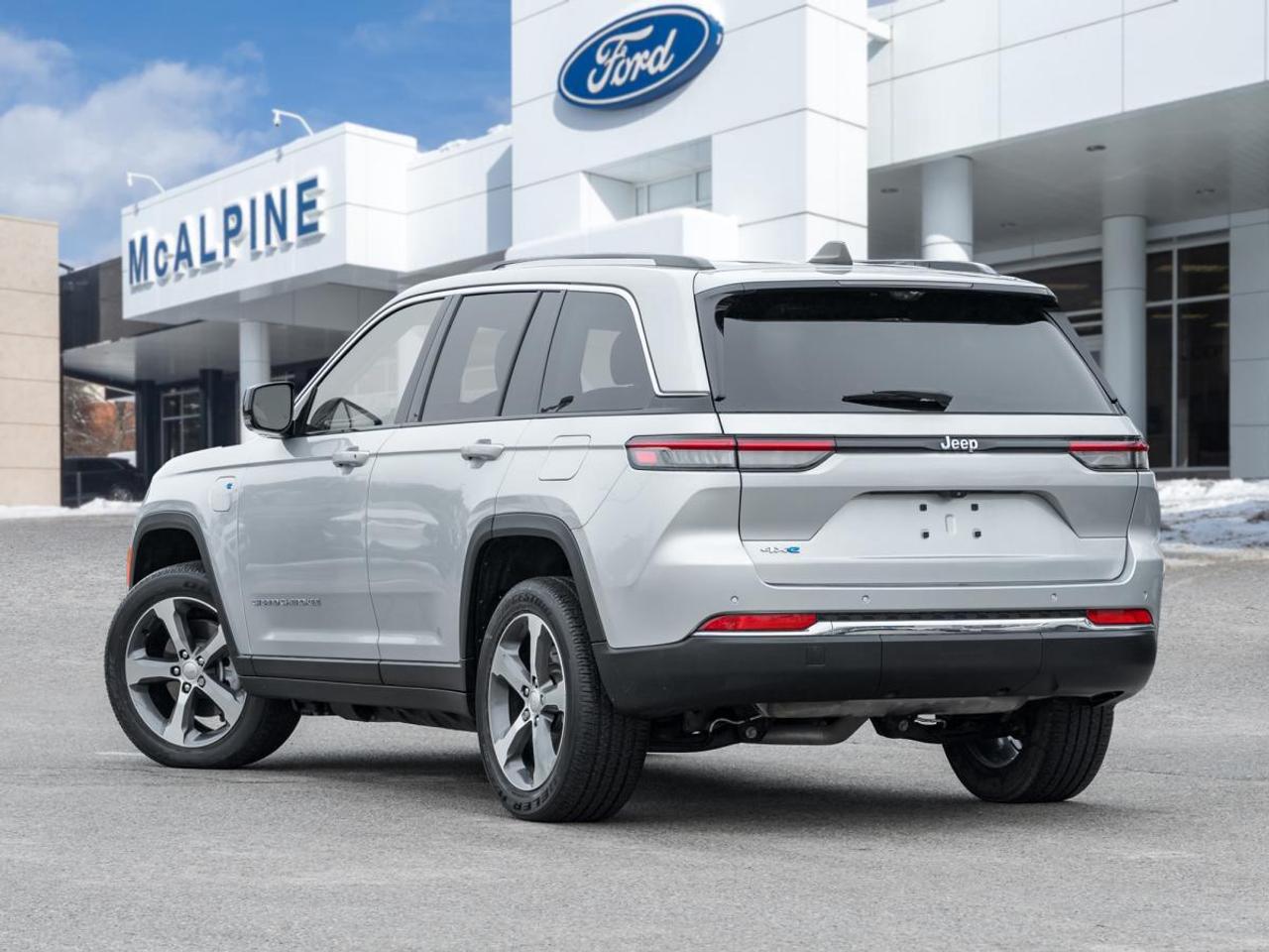 2023 Jeep Grand Cherokee 4xe BASE Photo