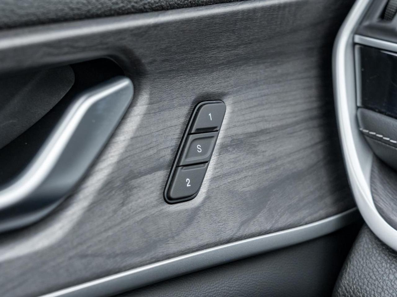 2023 Jeep Grand Cherokee 4xe BASE Photo