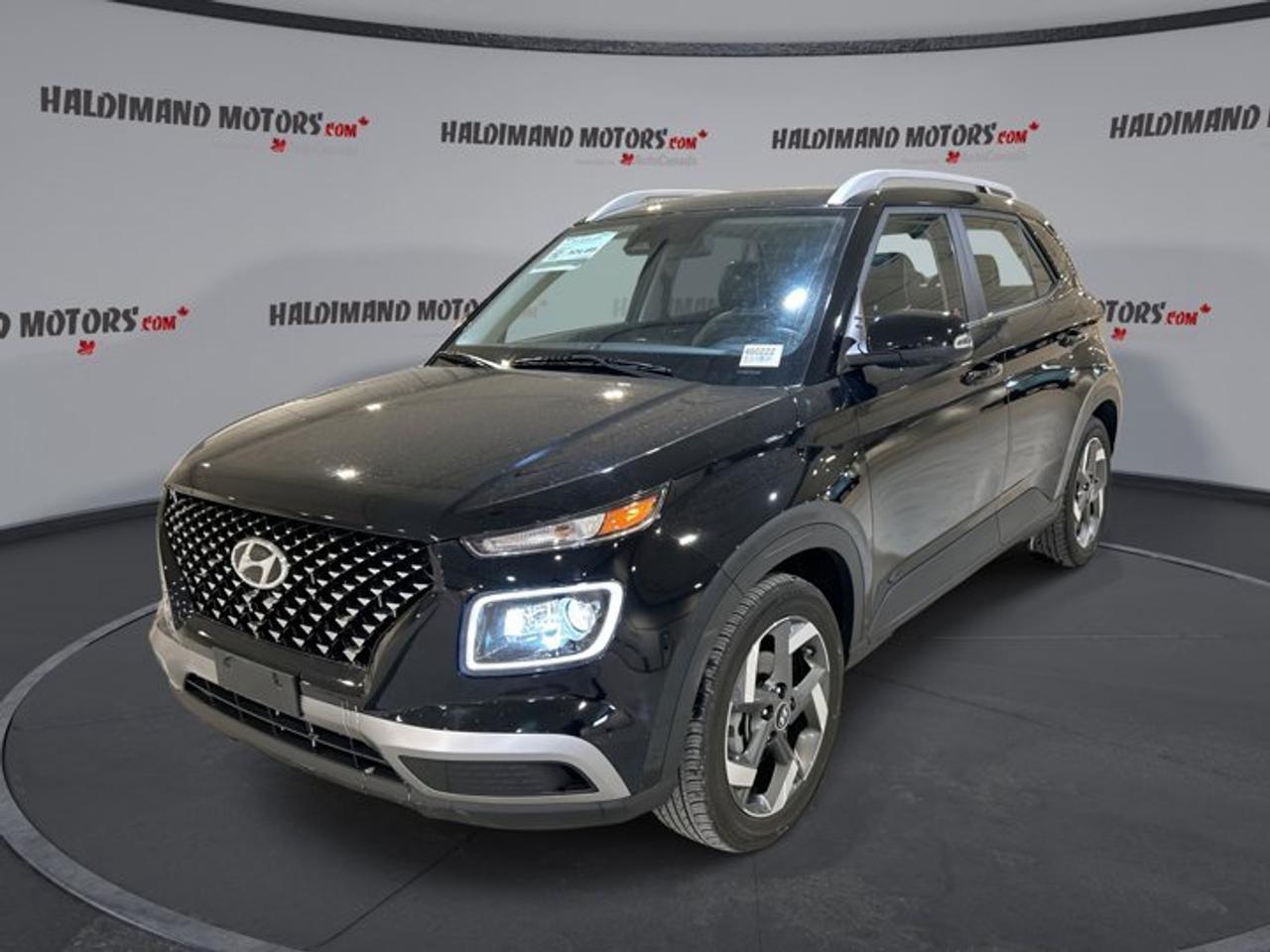 2024 Hyundai Venue Ultimate w/Black Interior| No accidents |Sunroof Photo