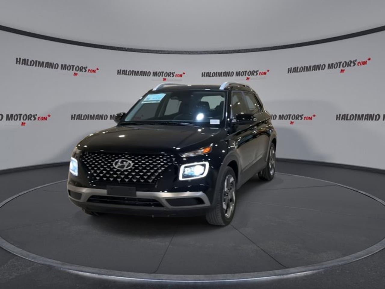 2024 Hyundai Venue Ultimate w/Black Interior| No accidents |Sunroof Photo