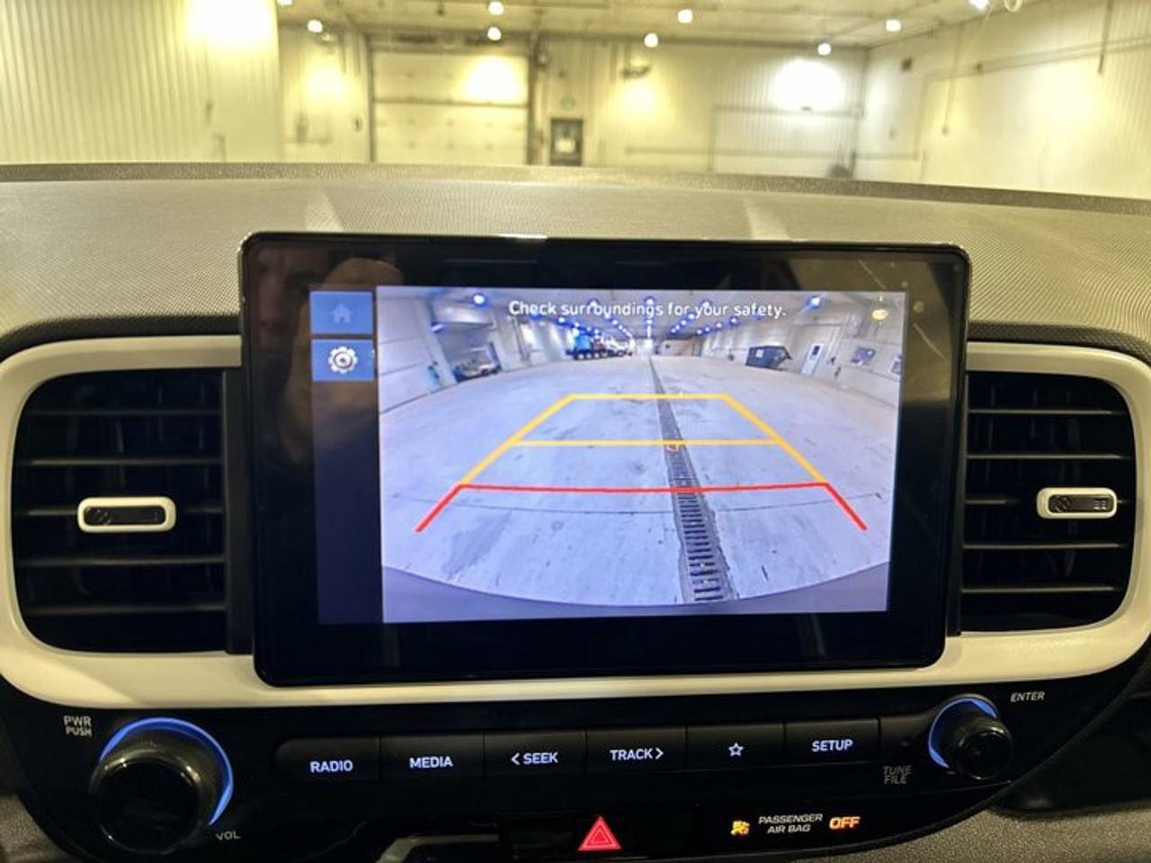 2024 Hyundai Venue Ultimate w/Black Interior| No accidents |Sunroof Photo