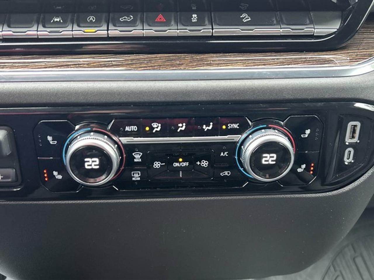 2024 GMC Sierra 1500 Elevation Crew Cab 4WD | One owner |No accidents Photo