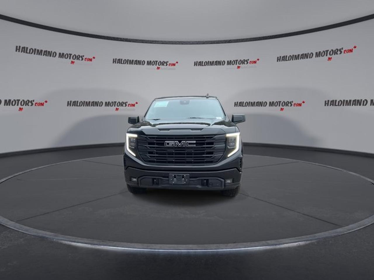 2024 GMC Sierra 1500 Elevation Crew Cab 4WD | One owner |No accidents Photo