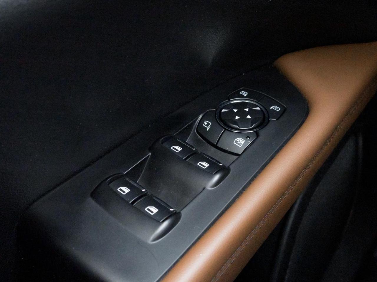 2023 Lincoln Nautilus RESERVE Photo