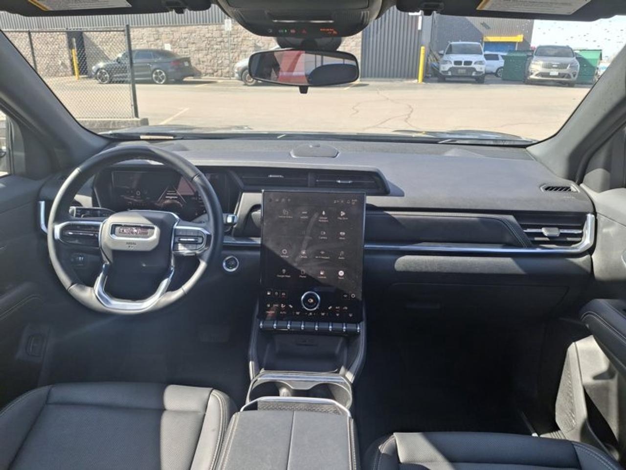 2025 GMC Terrain AWD Elevation | Premium PKG | Black Edition | Leather | Wireless Charging | Power Tailgate and More! Photo4