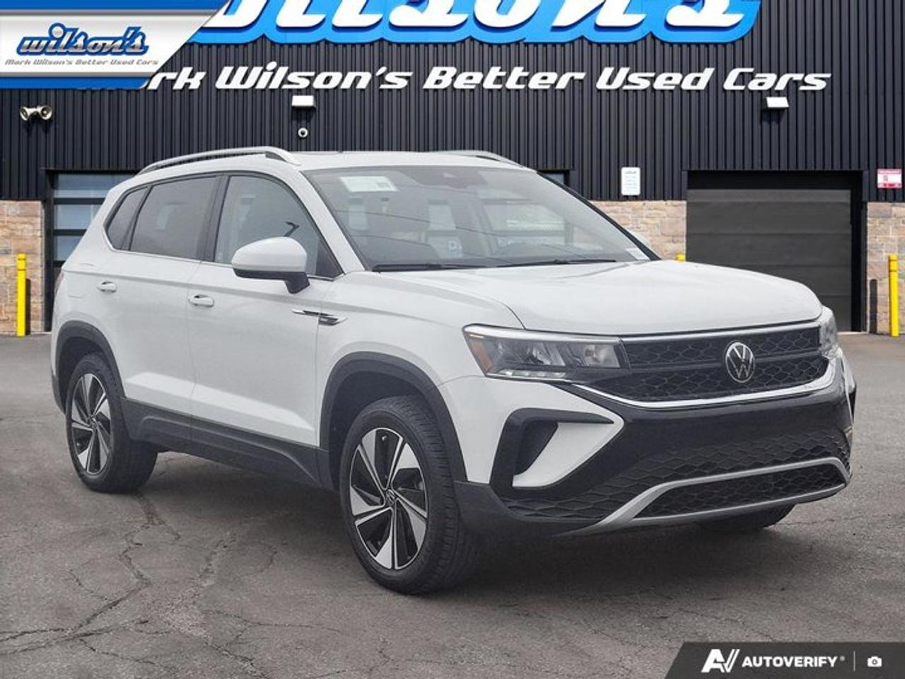 2023 Volkswagen Taos Comfortline AWD | Sunroof | Adaptive Cruise | Power Seat | Heated Seats | CarPlay + Android & More ! Photo