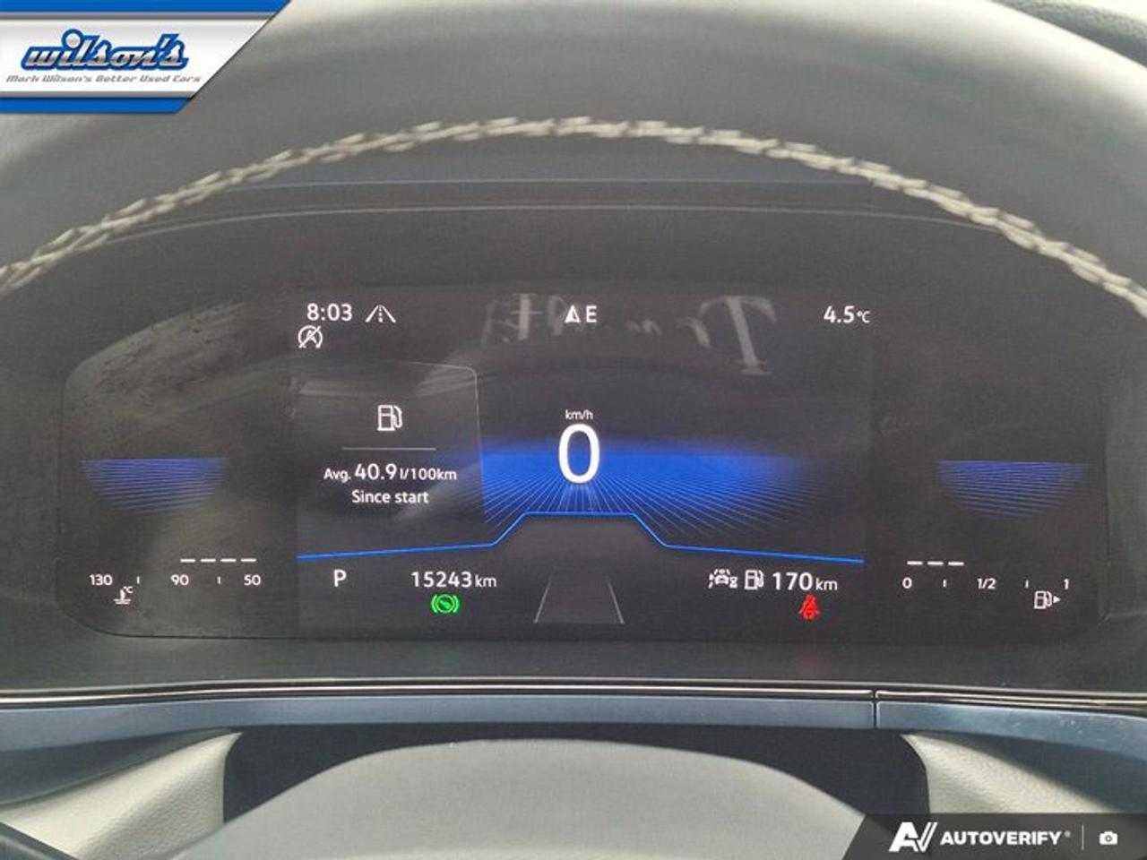 2023 Volkswagen Taos Comfortline AWD | Sunroof | Adaptive Cruise | Power Seat | Heated Seats | CarPlay + Android & More ! Photo