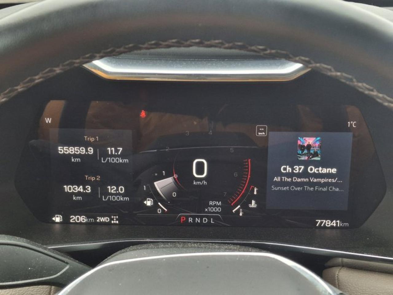 2024 GMC Canyon Denali Crew 4X4 | Leather | Heated + Vented Seats | Wireless Charging | CarPlay + Android and More ! Photo