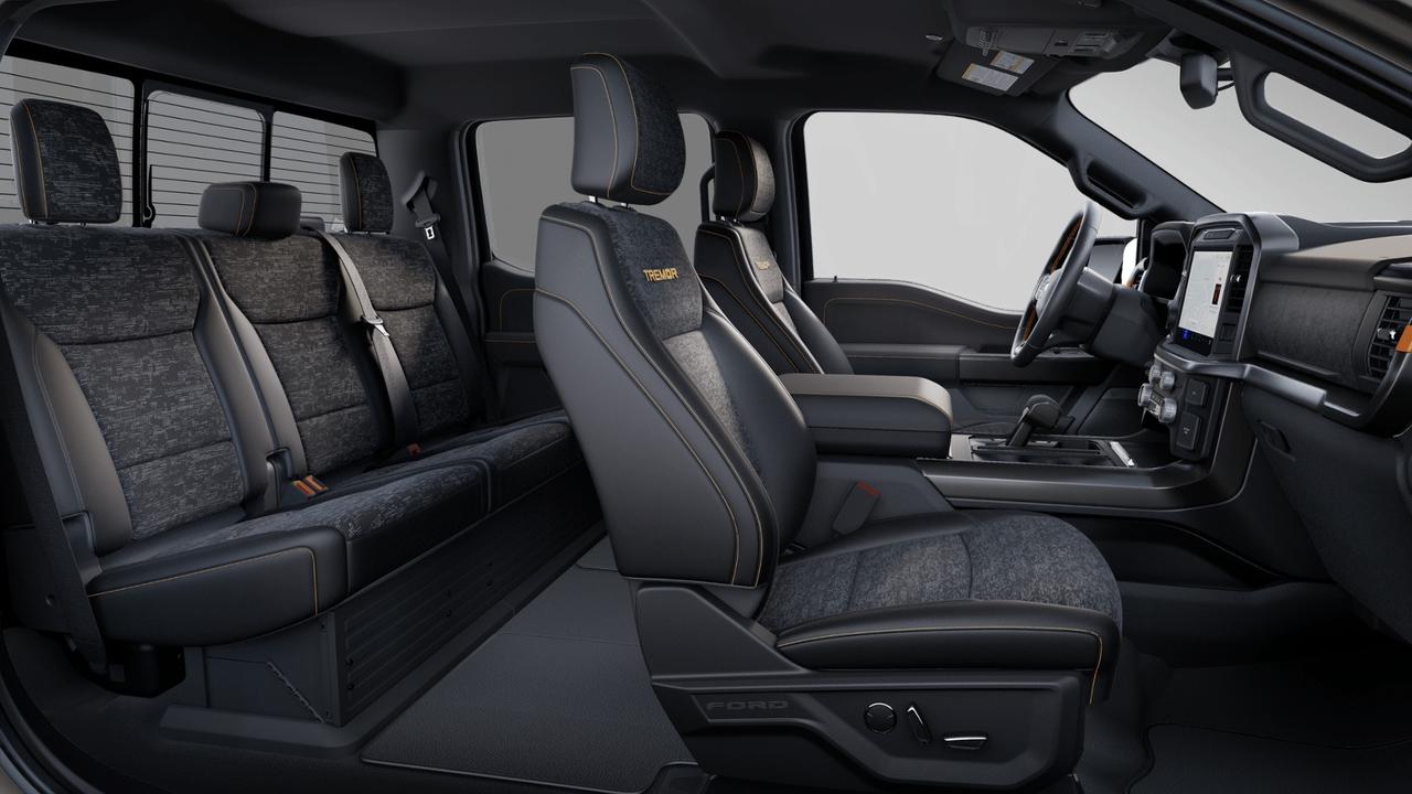 2025 Ford F-150 Tremor Photo3