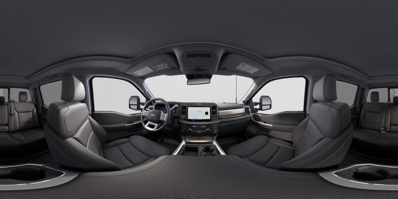 2025 Ford F-250 Super Duty SRW Lariat Photo