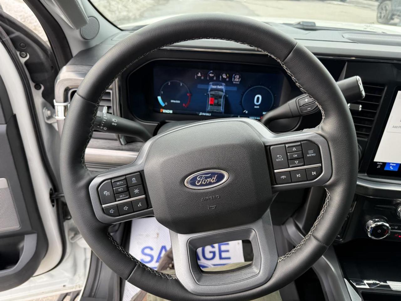 2025 Ford F-250 Super Duty SRW Lariat Photo