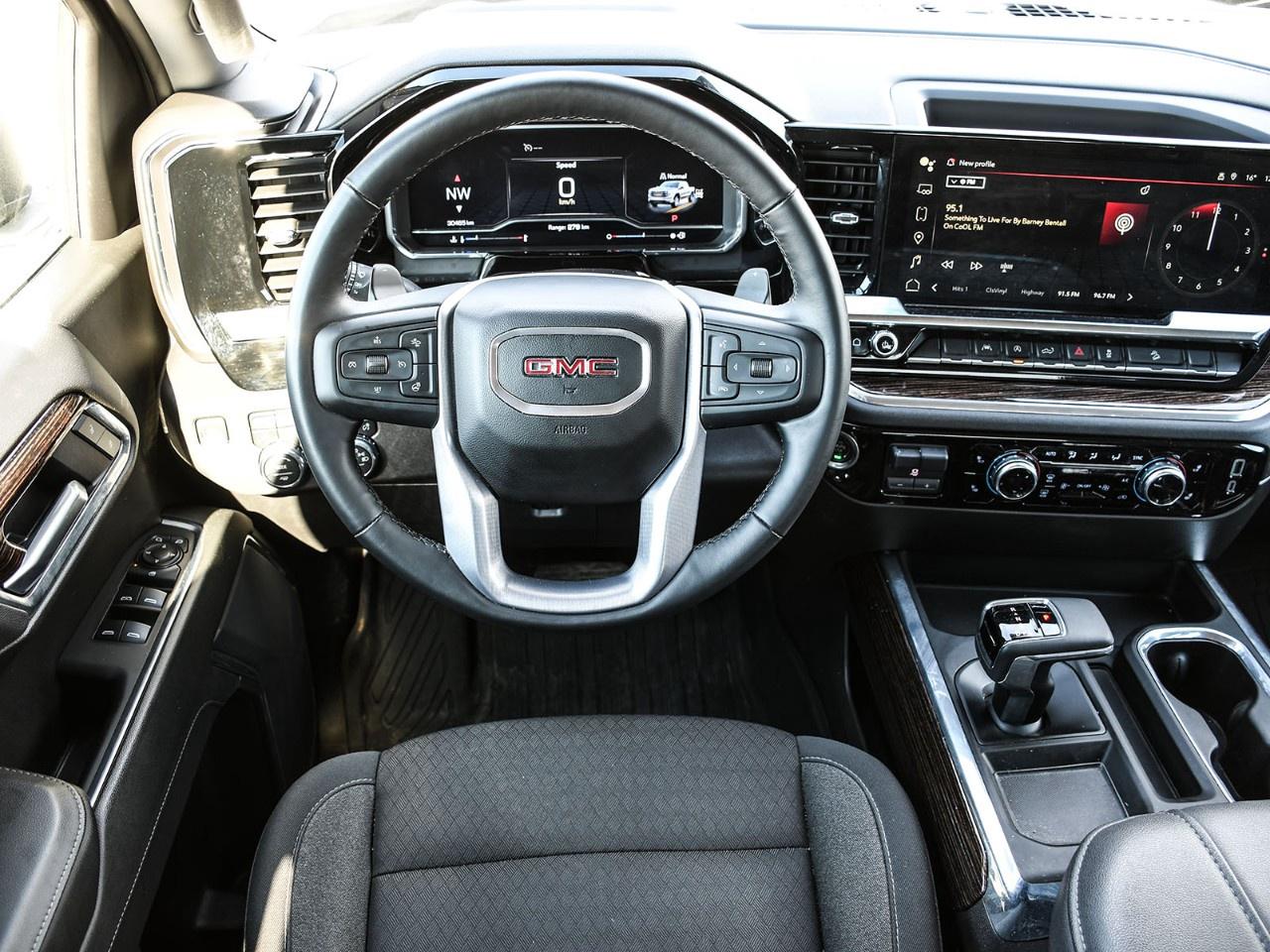 2024 GMC Sierra 1500 Crew Cab Short Box 4-Wheel Drive Elevation Photo