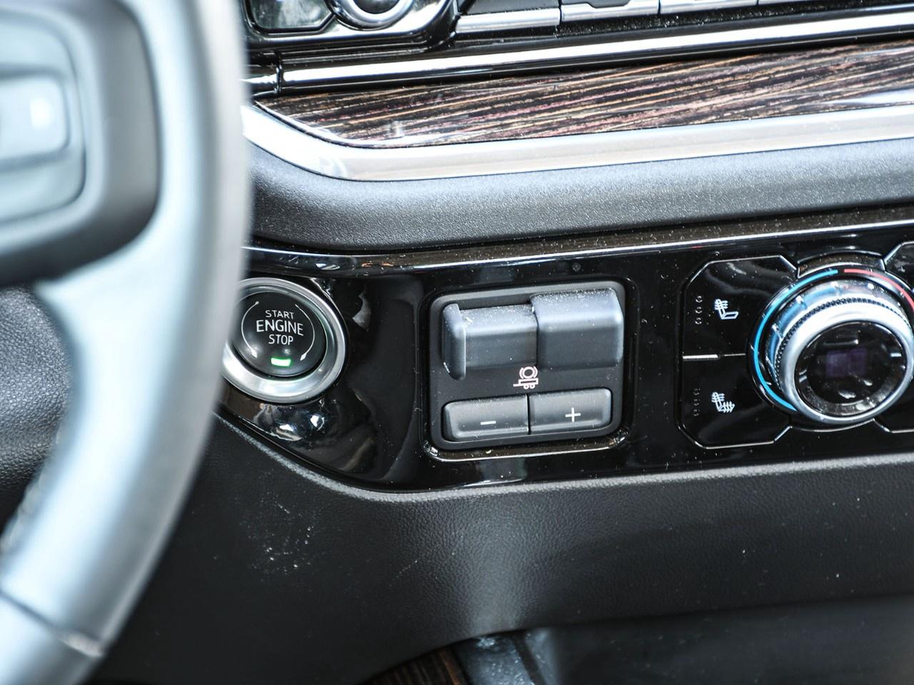 2024 GMC Sierra 1500 Crew Cab Short Box 4-Wheel Drive Elevation Photo