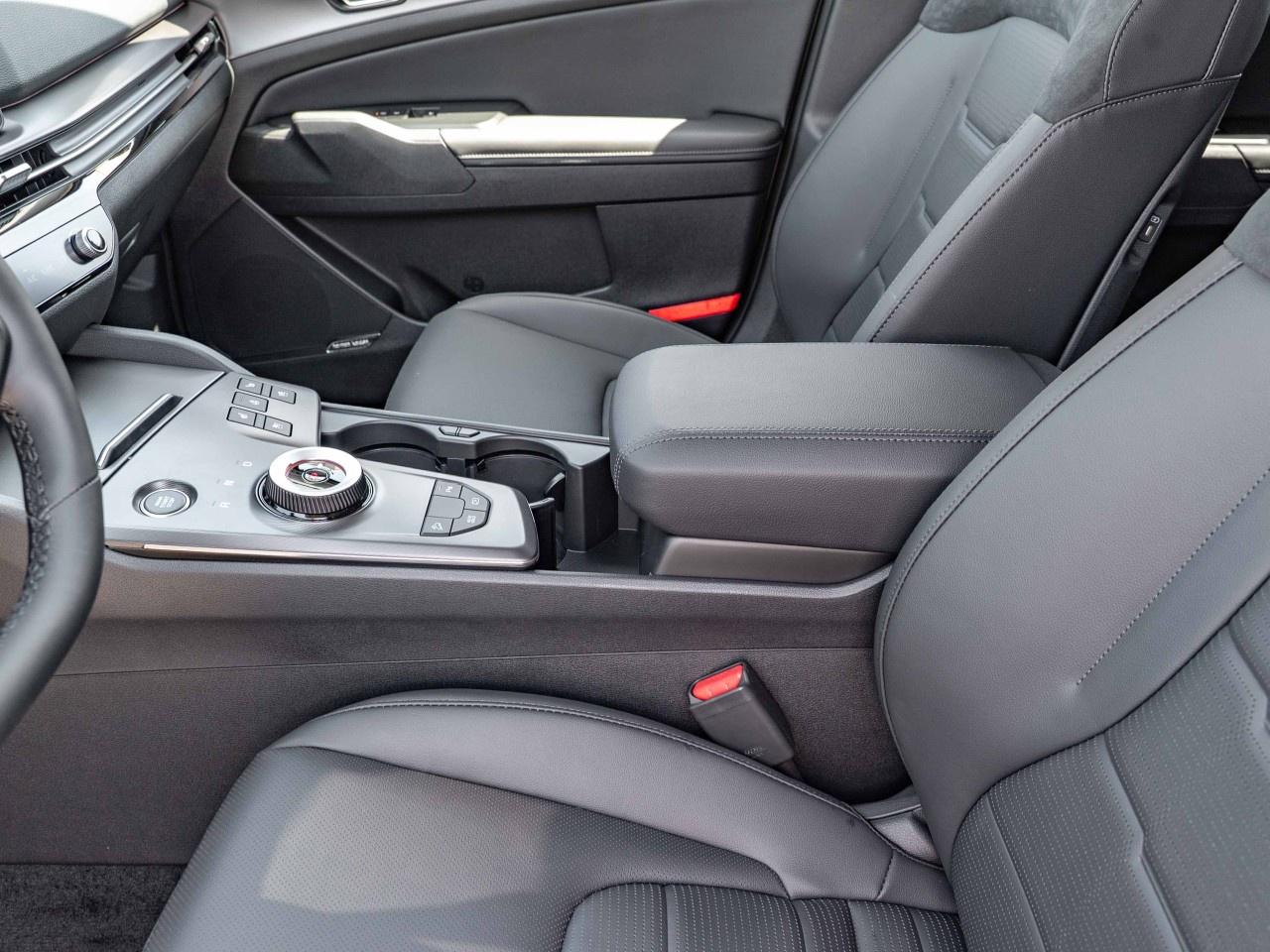 2026 Kia Sportage Hybrid SX AWD w/Black Interior Photo