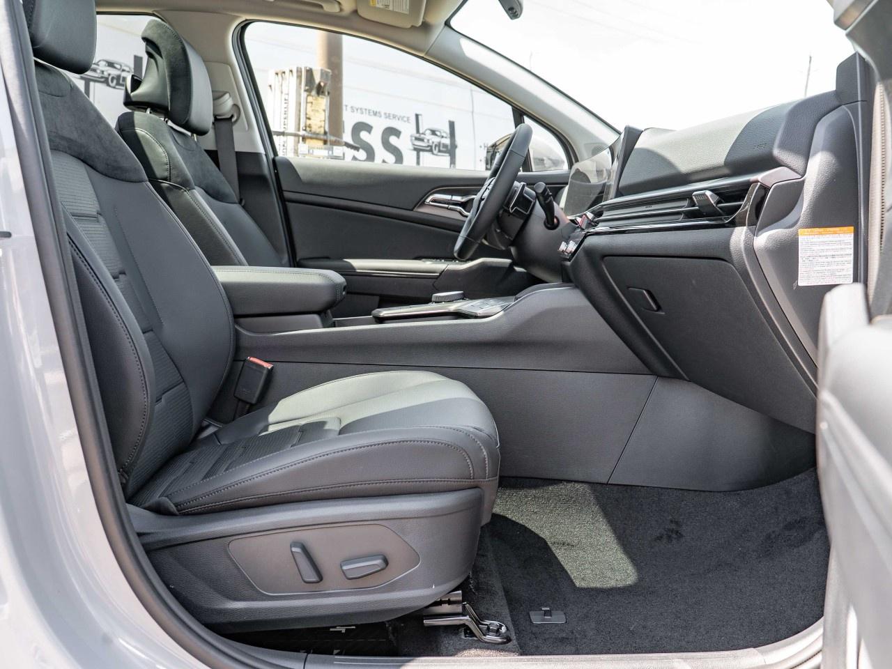 2026 Kia Sportage Hybrid SX AWD w/Black Interior Photo