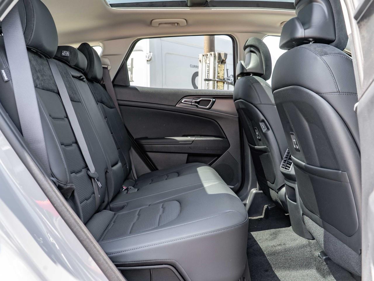 2026 Kia Sportage Hybrid SX AWD w/Black Interior Photo