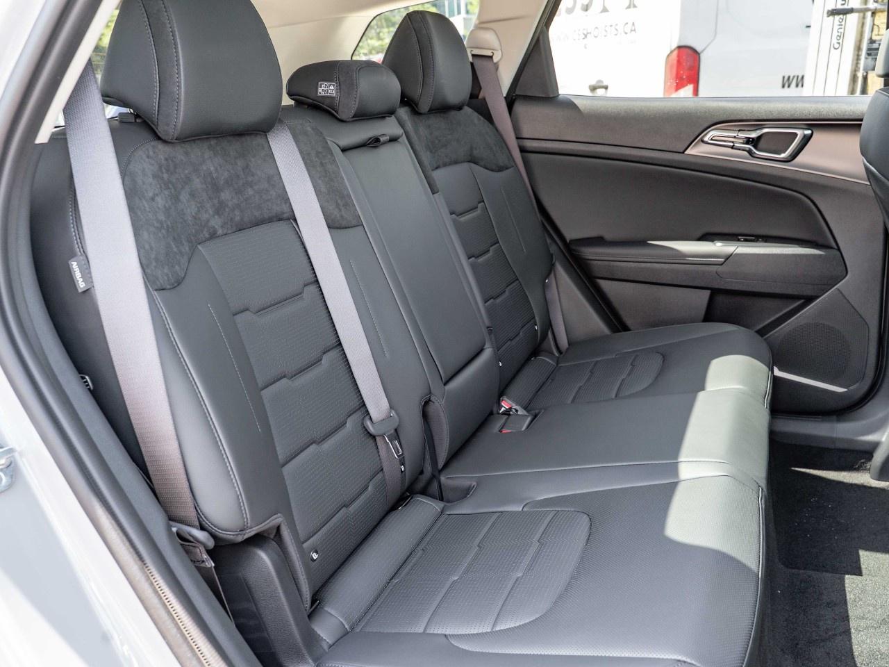 2026 Kia Sportage Hybrid SX AWD w/Black Interior Photo