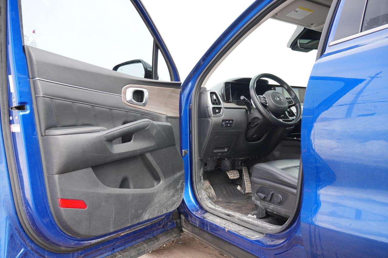 2021 Kia Sorento EX  AWD Photo