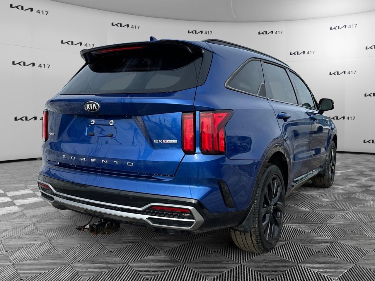 2021 Kia Sorento EX  AWD Photo4