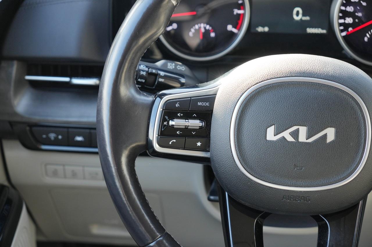 2024 Kia Carnival EX FWD Photo