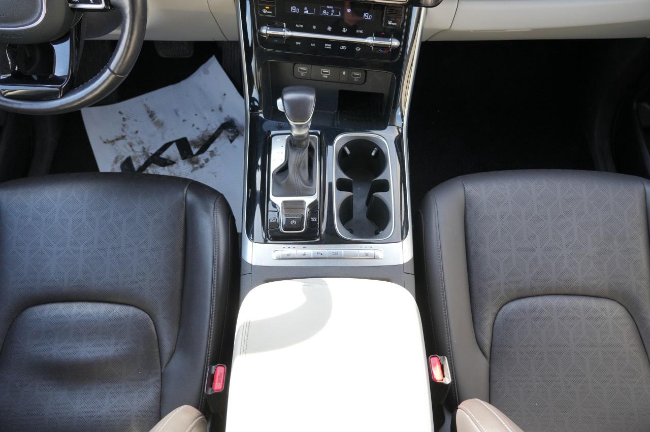 2024 Kia Carnival EX FWD Photo
