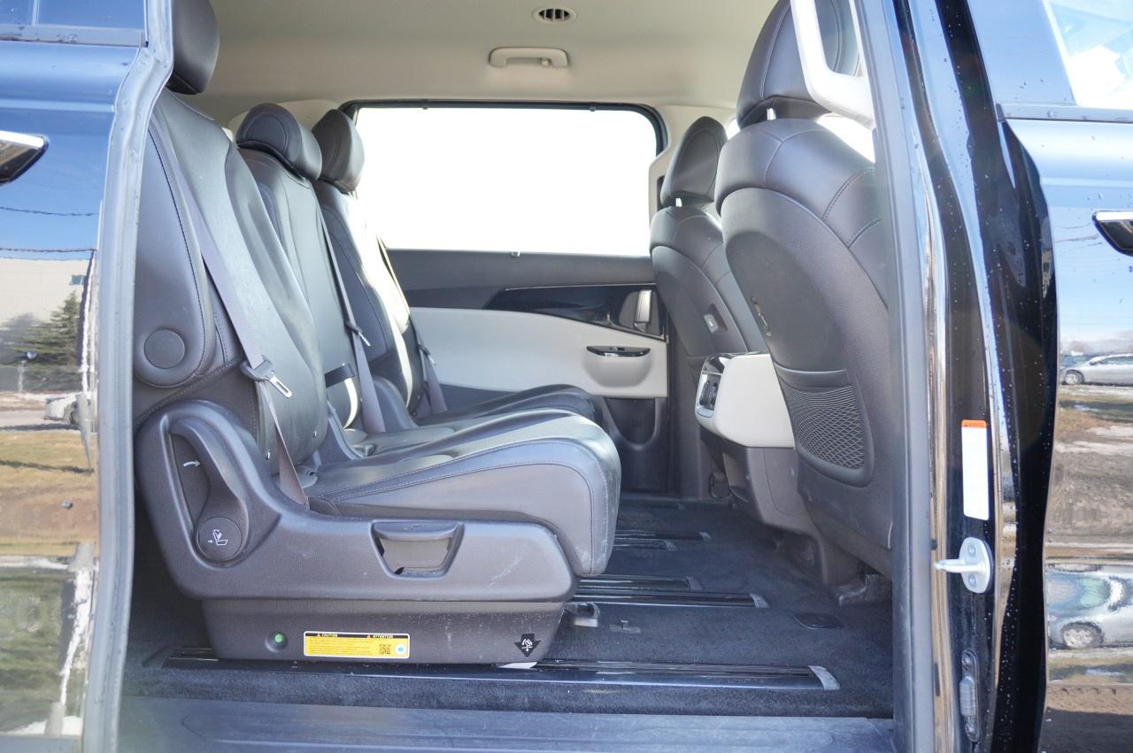 2024 Kia Carnival EX FWD Photo