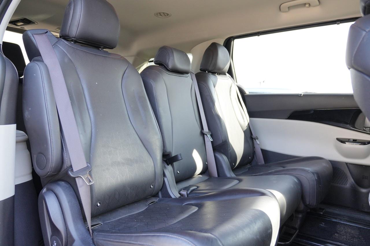2024 Kia Carnival EX FWD Photo