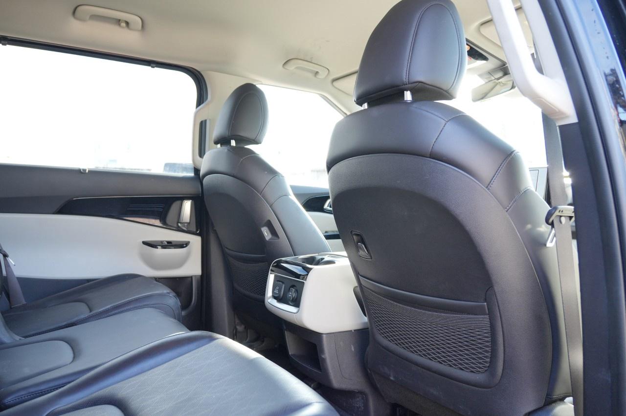 2024 Kia Carnival EX FWD Photo
